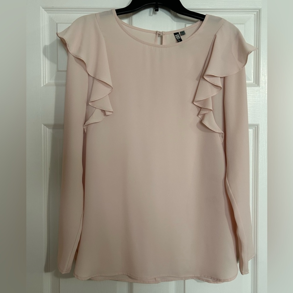 Kut from the Kloth Soft Pink Long Sleeve Top